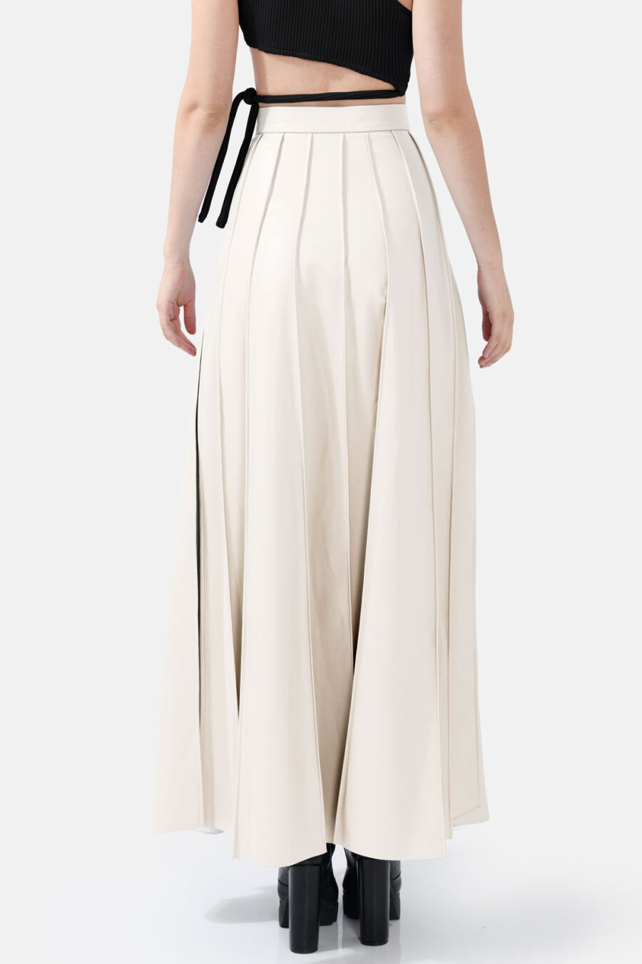 White Pleated Vegan Leather Midi Skirt Kargede Designer Skirt Back Avila - Solace – Pleated White Vegan Leather Maxi Skirt