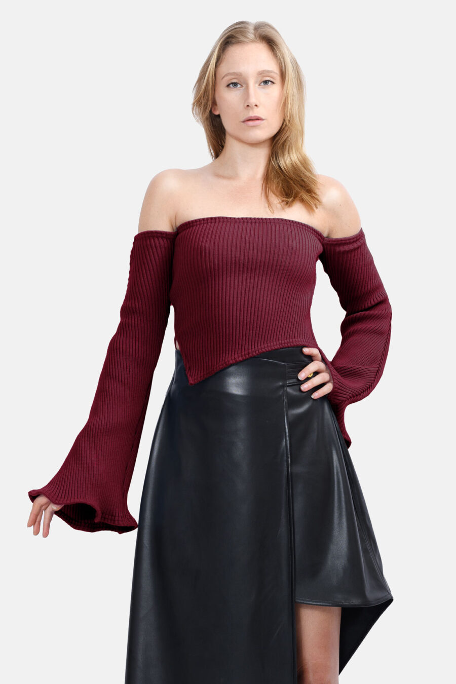 Red Rib knit Jumper Kargede Designer Knitwear Sweater Front - Bloom – Off Shoulder Rib Knit Sweater Red - Kargede