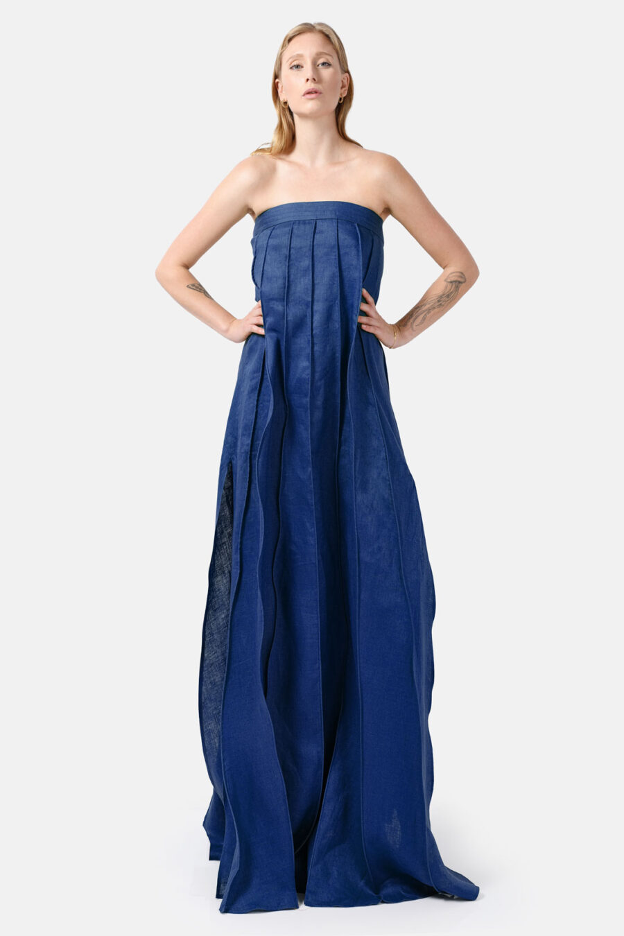 Blue Designer Linen Maxi Dress Pleated With Slit Strapless Fit Kargede Front Ruffled Angle Adjust