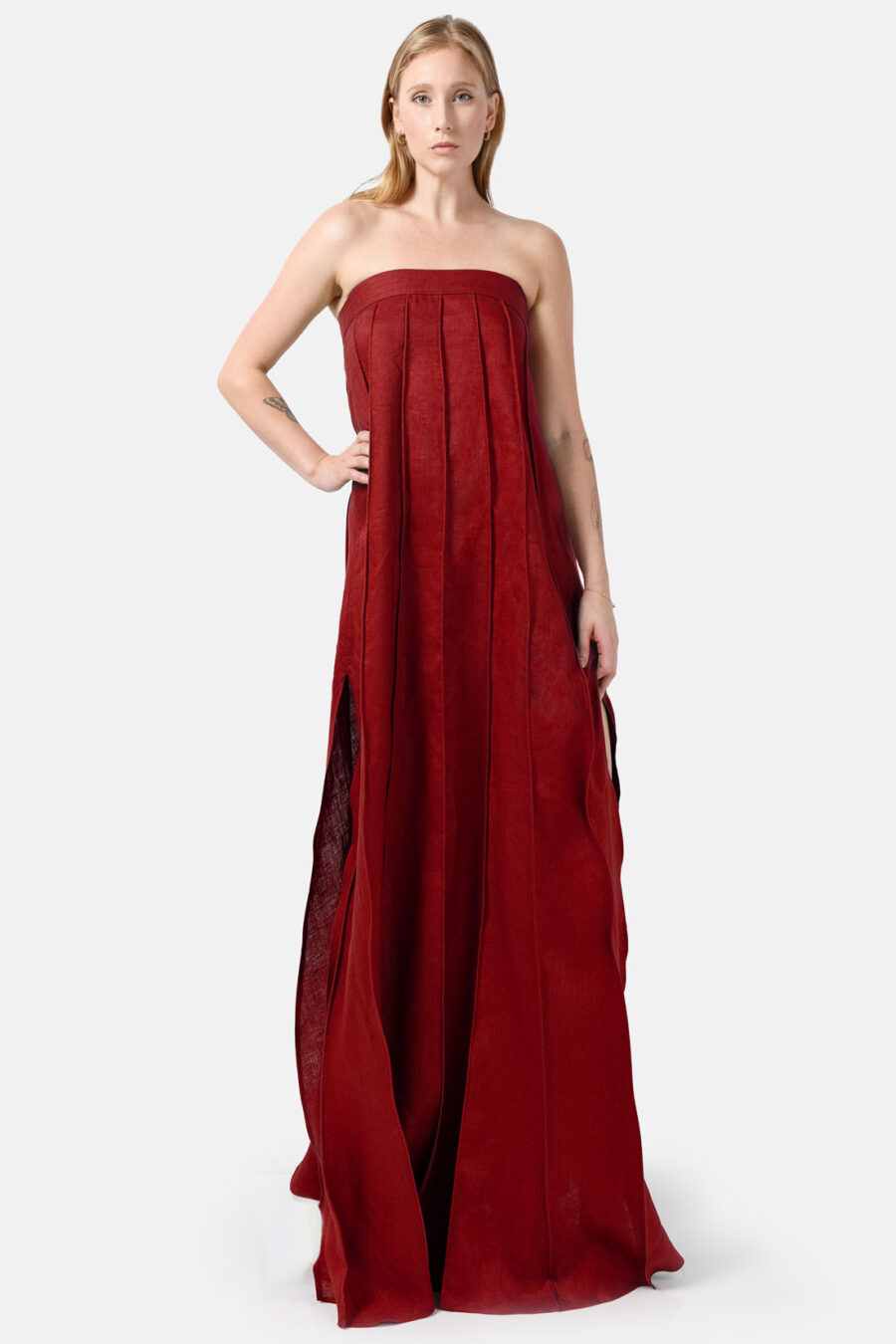 Red Designer Linen Maxi Dress Pleated With Slit Strapless Fit Kargede Front Adjust