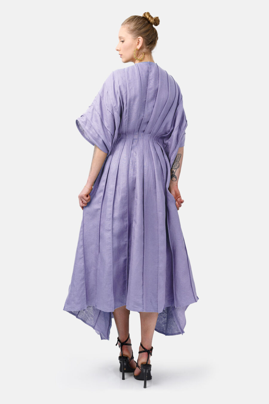 Lilac Designer Linen Kaftan Dress With Pleated Detail by Kargede Back